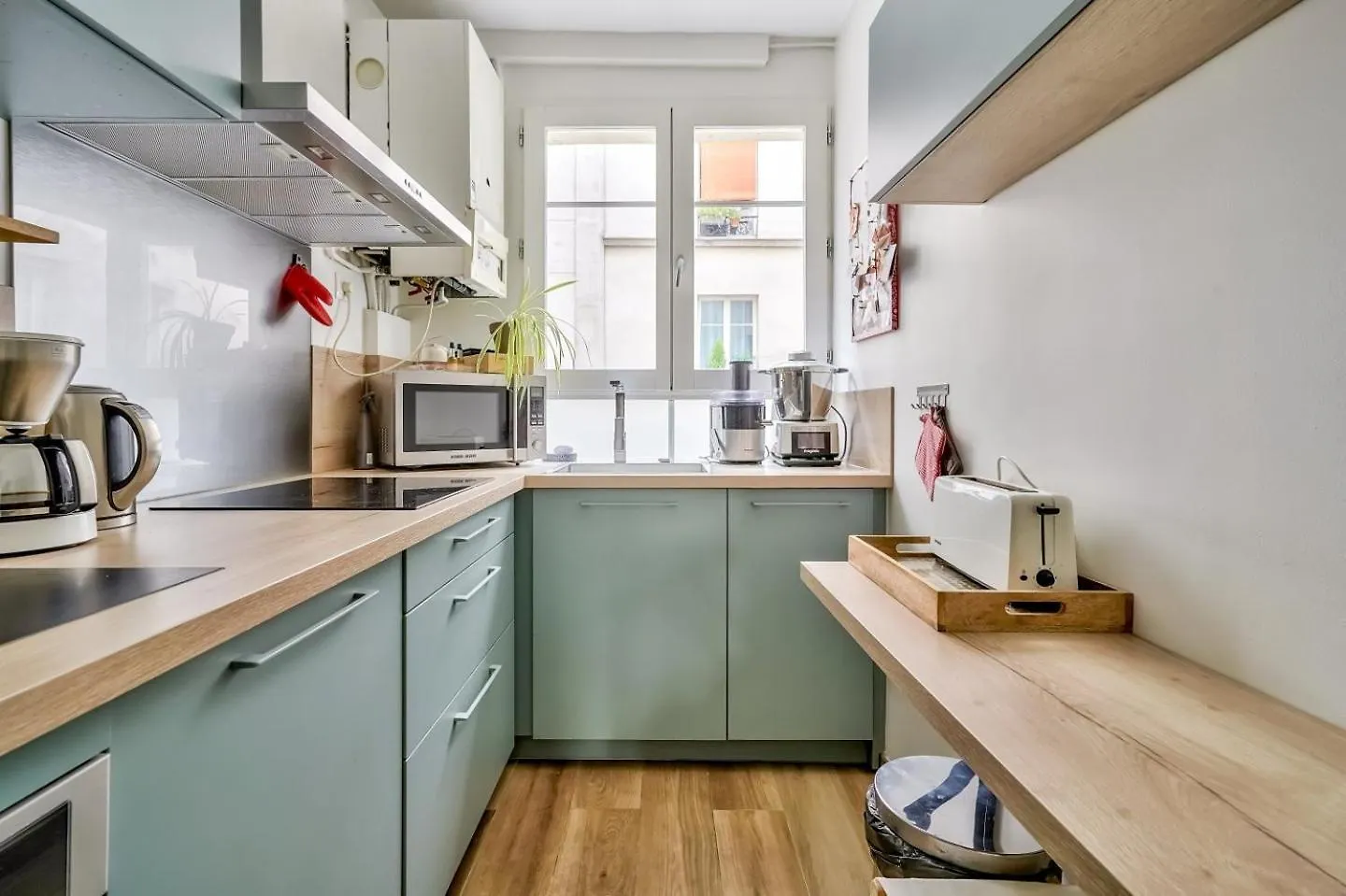 Appartement Charme Parisien 4 Personnes  Paris